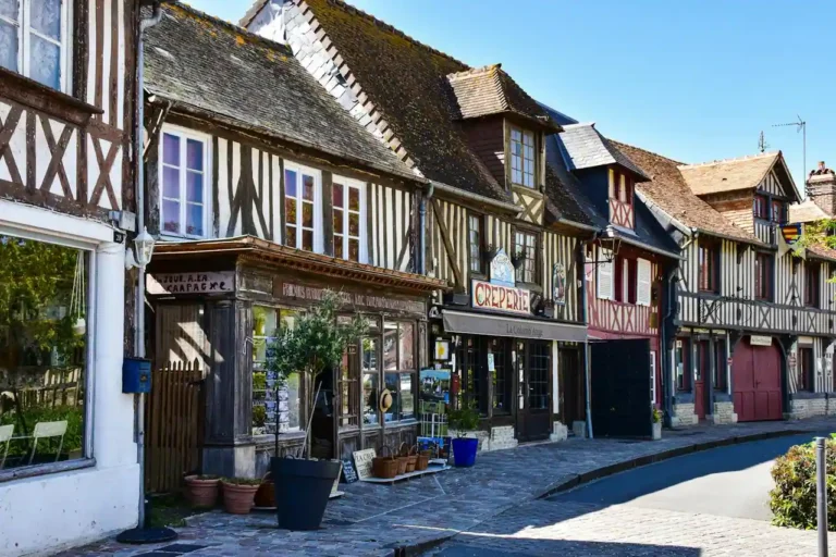 Mondeville (Calvados) : guide pratique de la voisine de Caen
