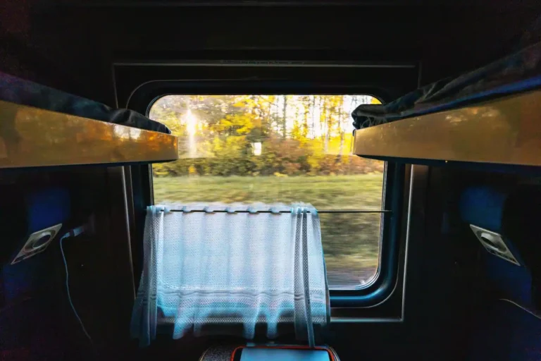 Train couchette SNCF : bien choisir sa nuit