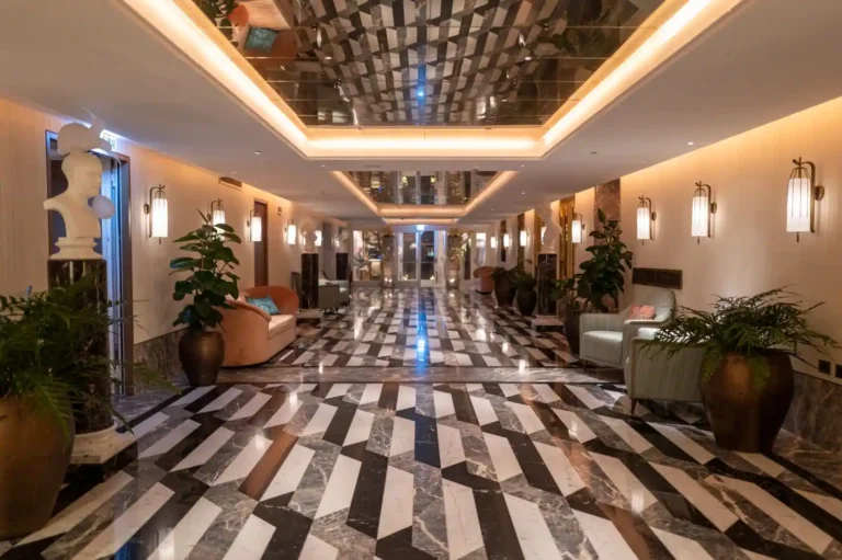 Hôtels Hyatt : comprendre les marques et réserver en France