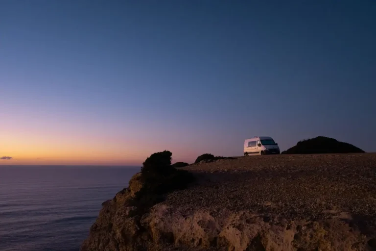 Voyage au Portugal en camping-car : bien préparer la route