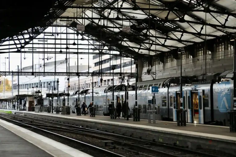 Train à la gare de Lyon : destinations, accès, orientation